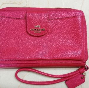 Coach Fuchsia Leather Wristlet